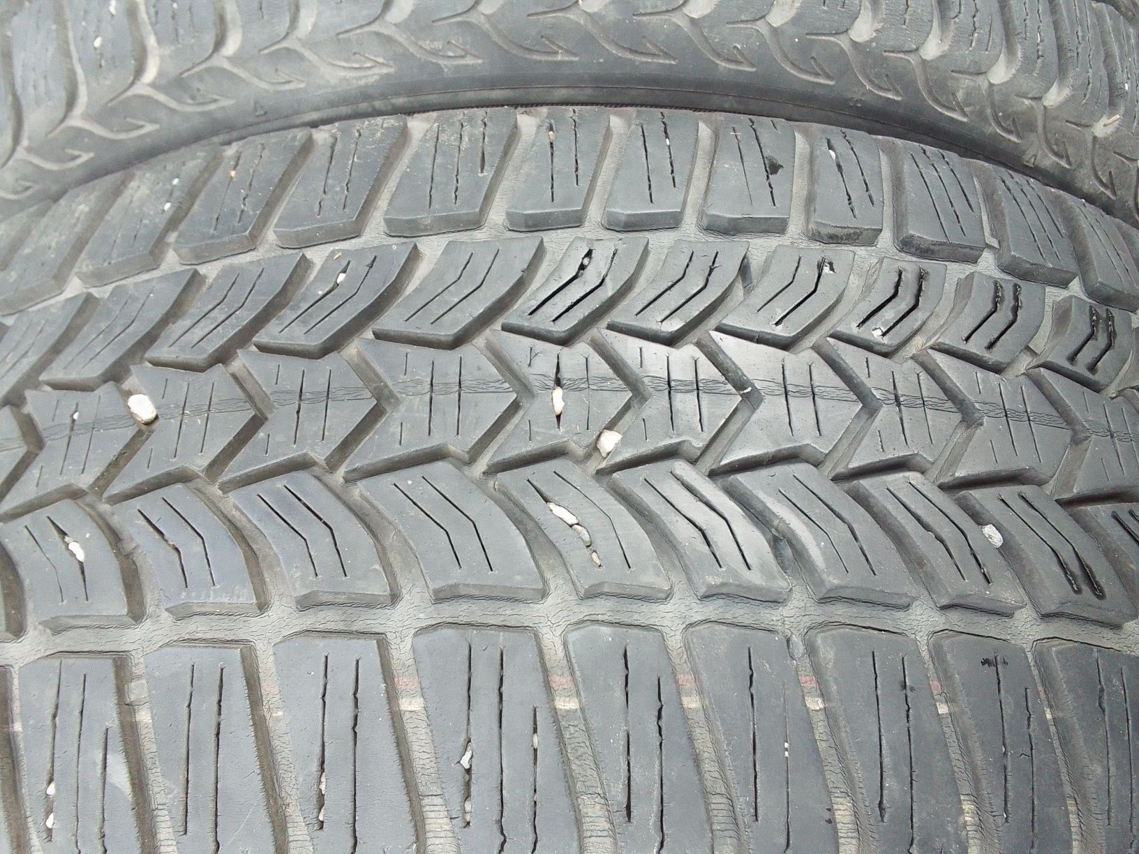 Cena za 2 Opony zimowe 215/55r17 DĘBICA 6mm