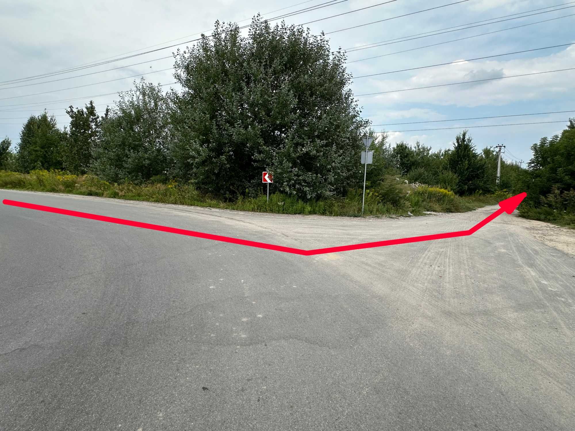 Продаж землі в с.Тарасівка 58 соток під промисловість, кутова ділянка