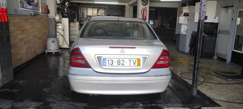Mercedes c220 automatico w203
