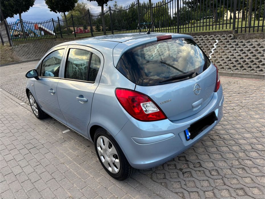 Opel Corsa D 1.2 benzyna na łańcuszku, śliczna, ocynk