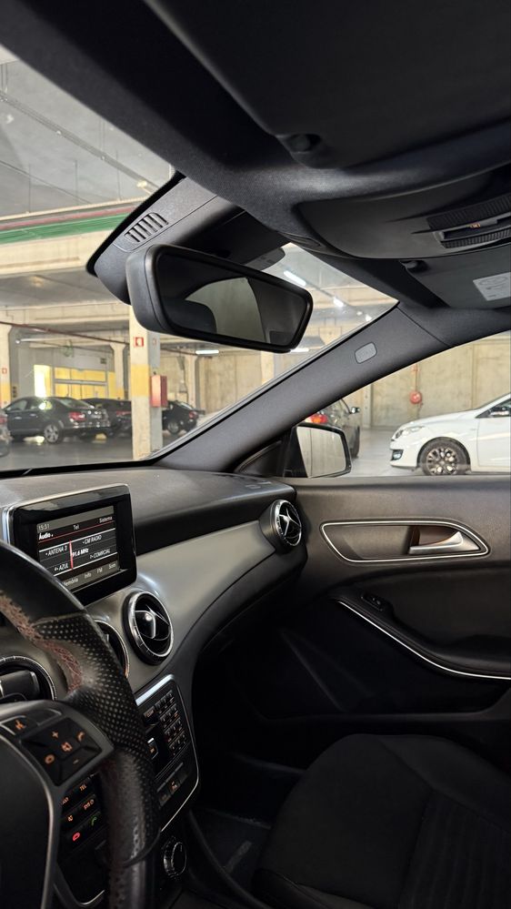 Mercedes CLA 220