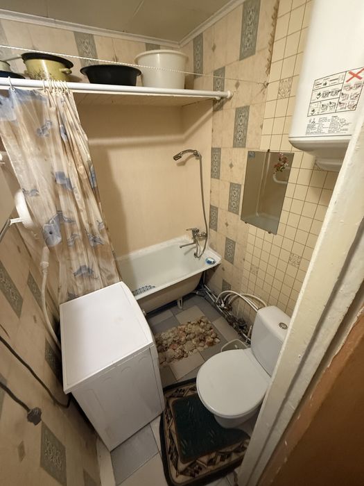 Здам 1 кім в центрі міста на Спартаку