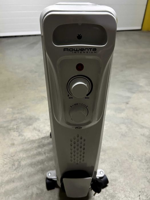 Aquecedor a óleo ‎Rowenta Intensium 2000W – estado excelente