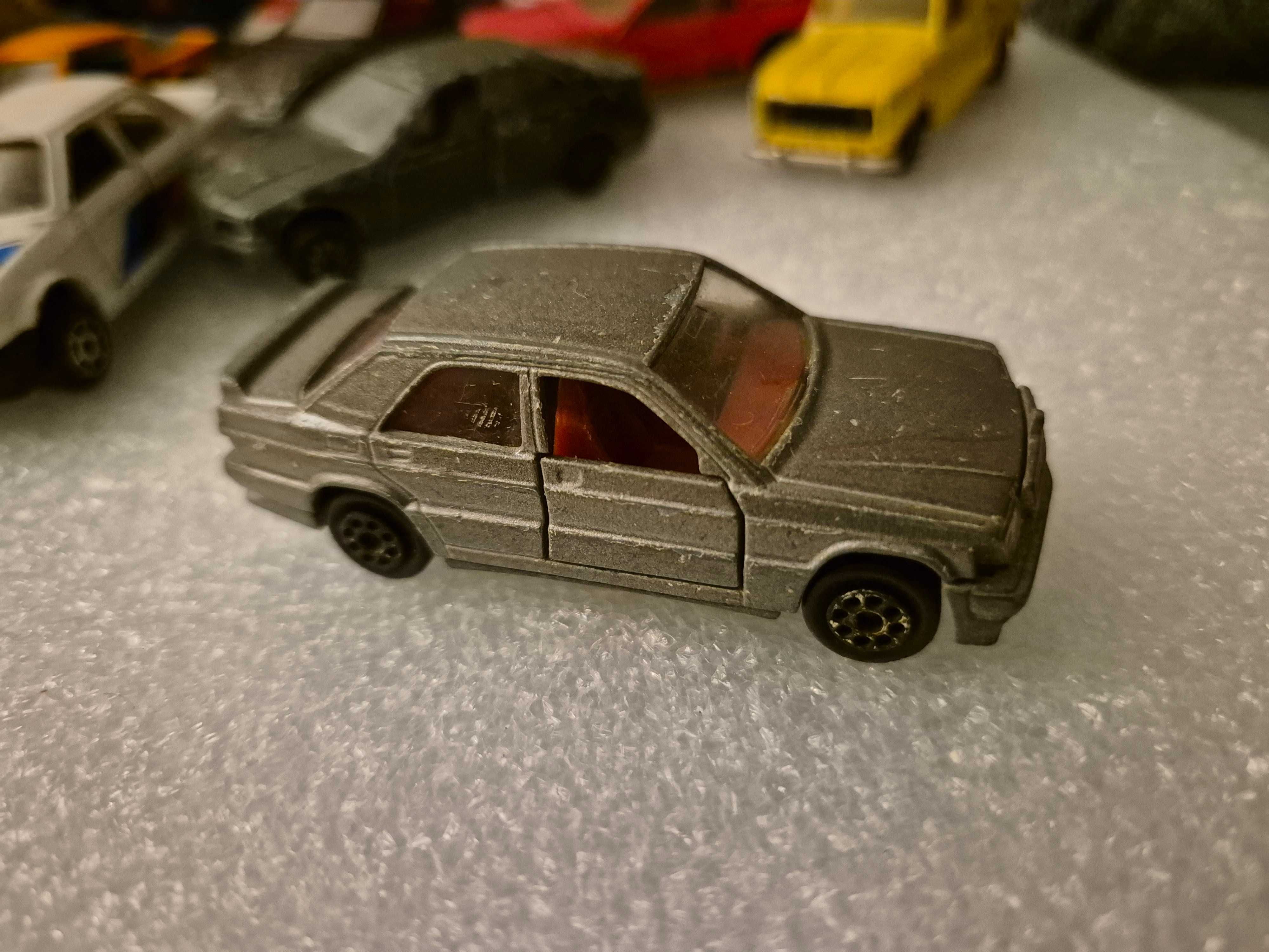 Model Majorette - Mercedes 190E 2.3-16 ! ! !