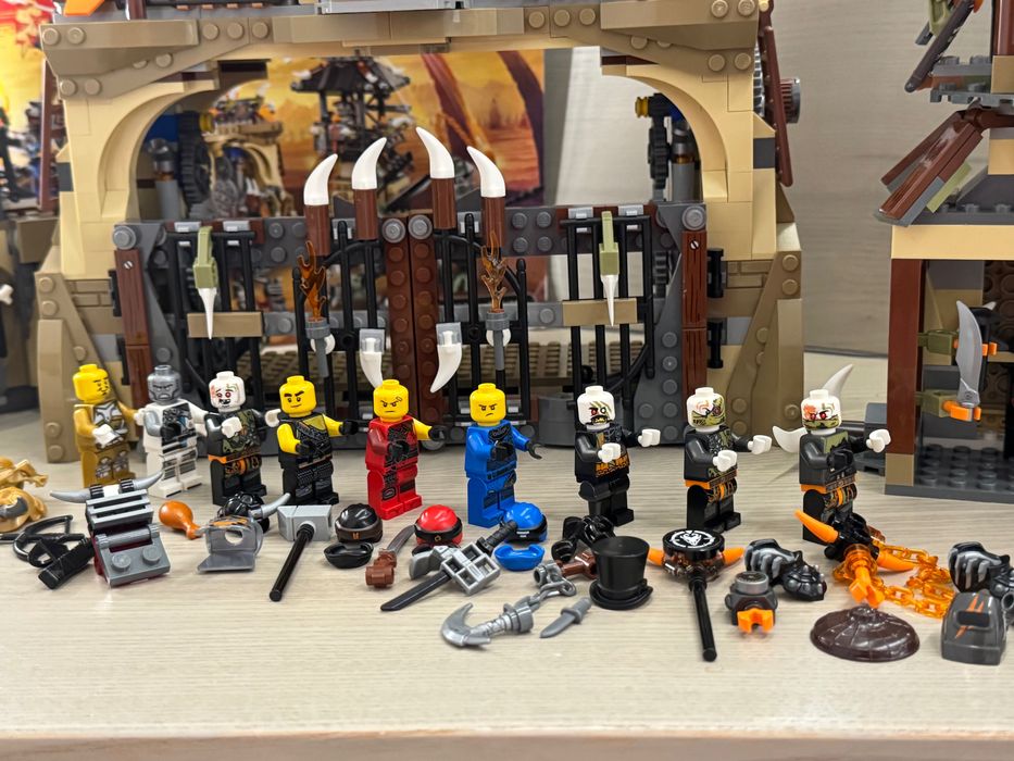 Aktualne. LEGO Ninjago 70655 Smocza jama KOMPLET + instrukcja