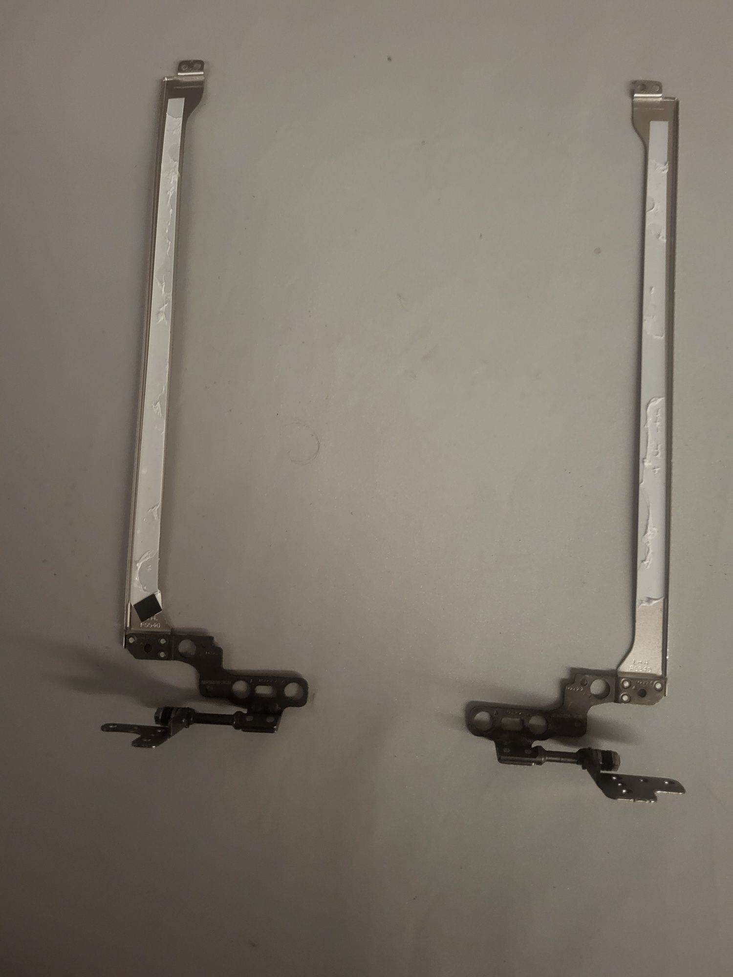 Sprzedam orginalne zawiasy do laptopa LENOVO IDEA PAD