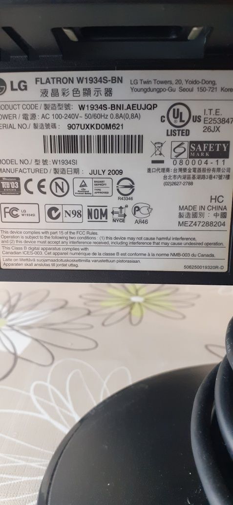 Monitor LG flatron 19