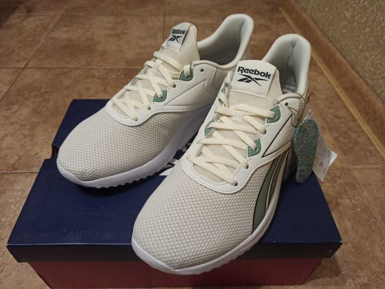 Кросівки чоловічі Reebok Lite 3.0 кремові 42,5 р. оригінал