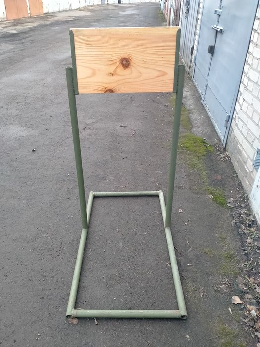 Стійка під двигун для човна, 1000грн.