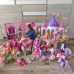 Zestaw My little pony zamek przyjaźni + kucyki
