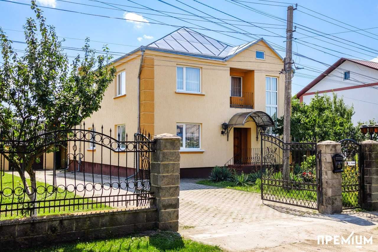Продаж будинку смт. Гоща