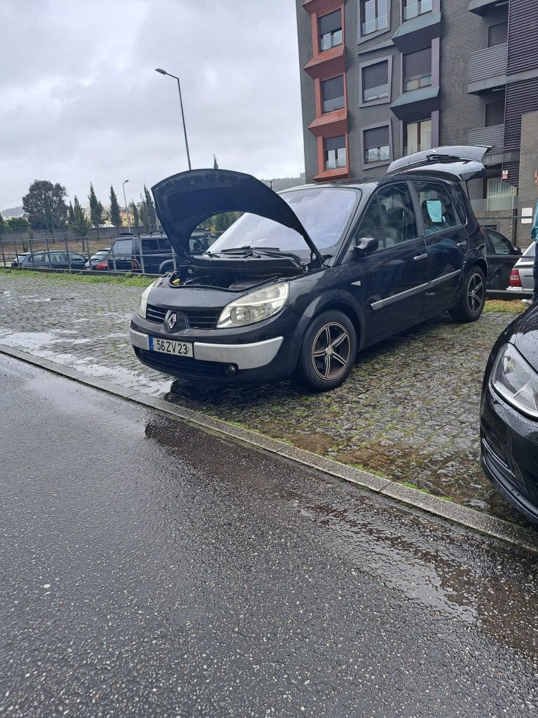 Renault Scenic para despacho
