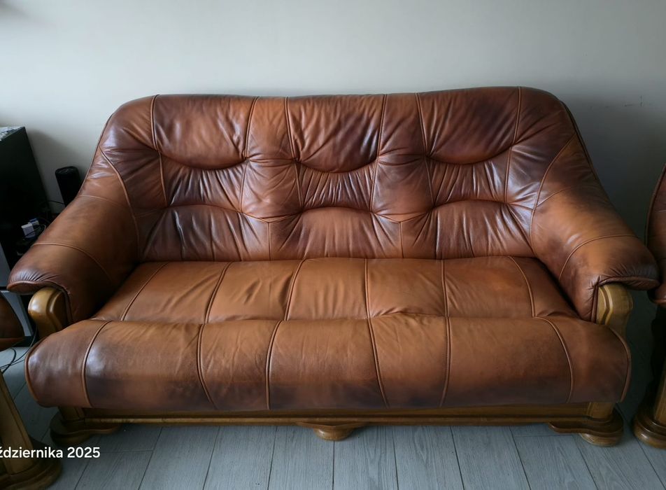 Meble 2+1 z funkcją spania-skóra,drewno