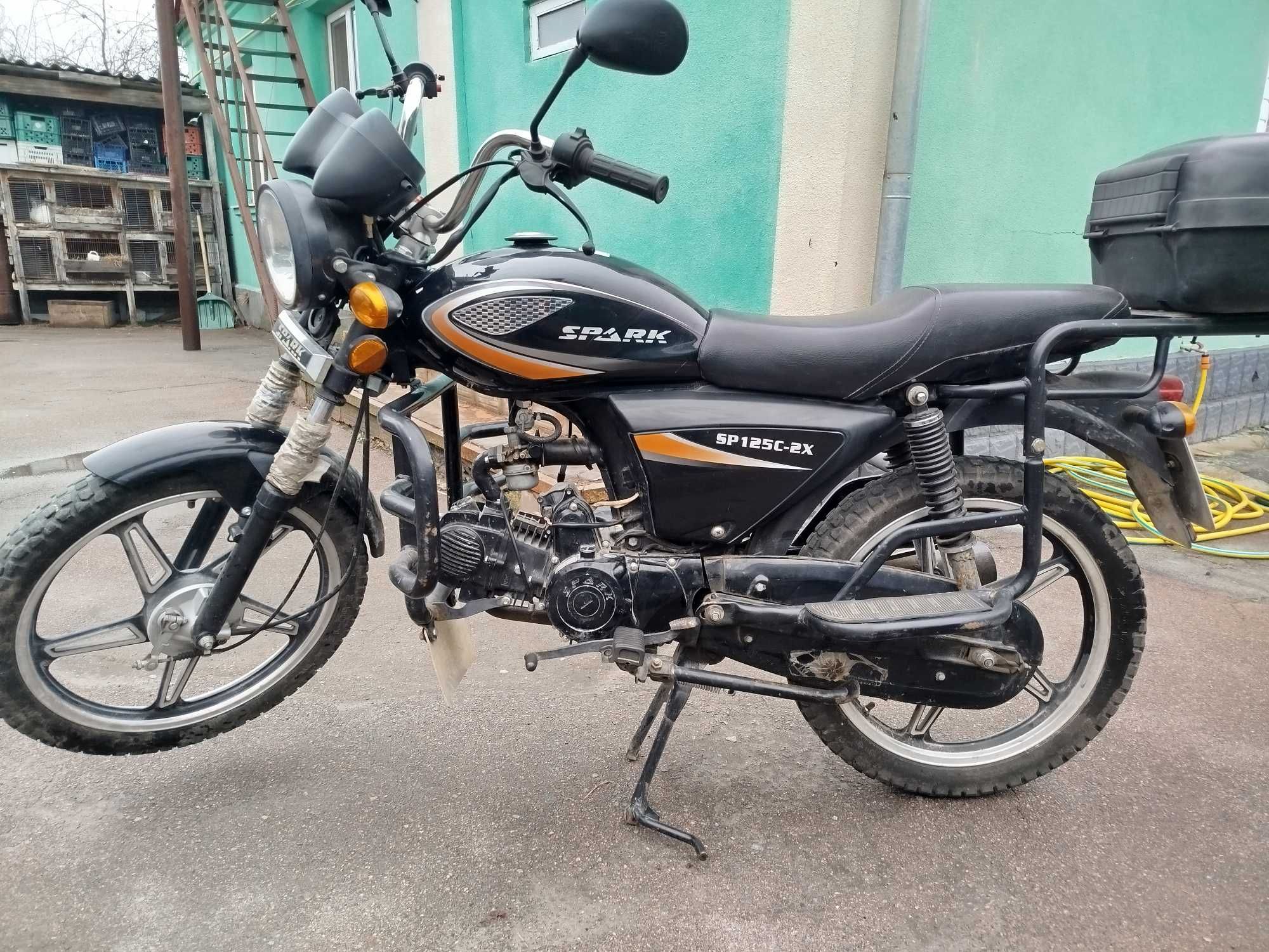 Мотоцикл спарк SPARK