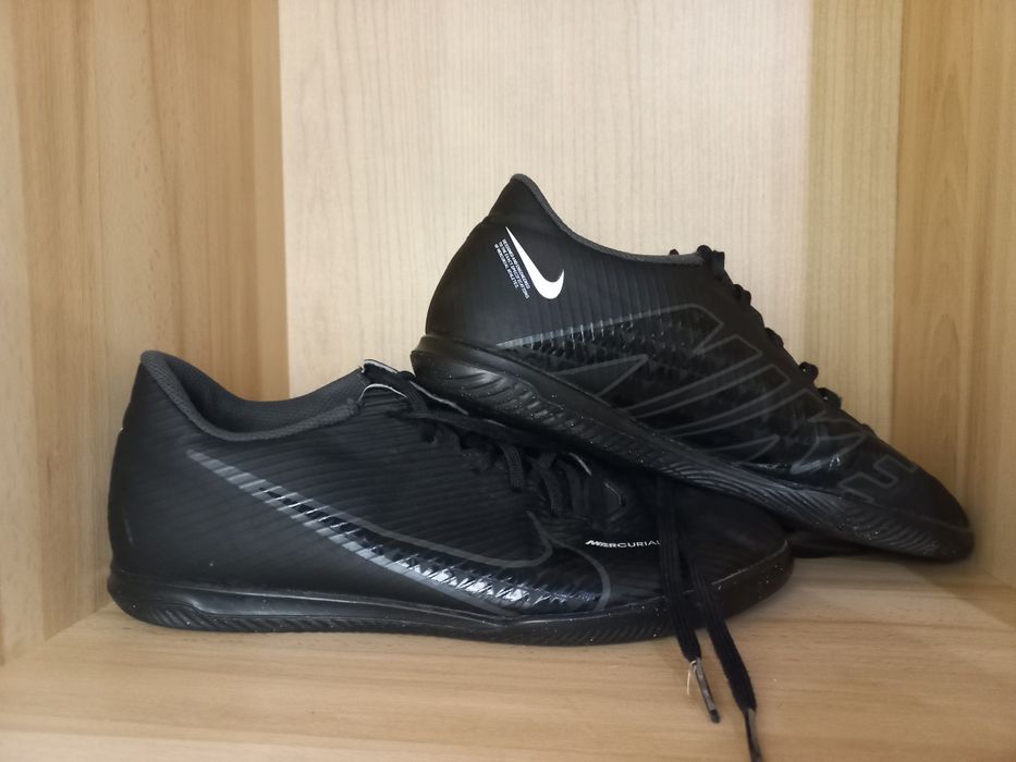 Футзалкі Nike mercurial