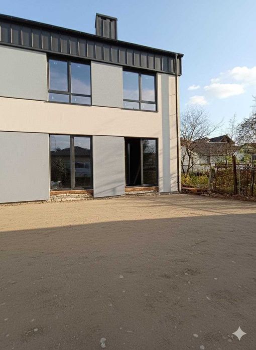 Продаж Duplex з гаражем - 160м2. Центр міста