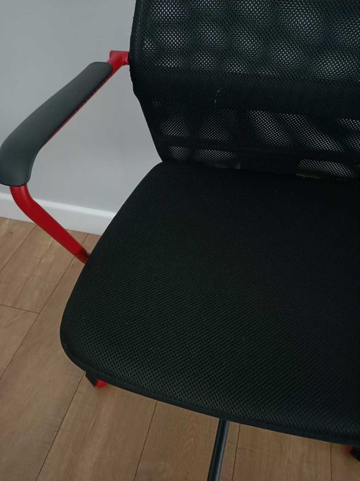 Krzesło gamingowe Ikea czarne