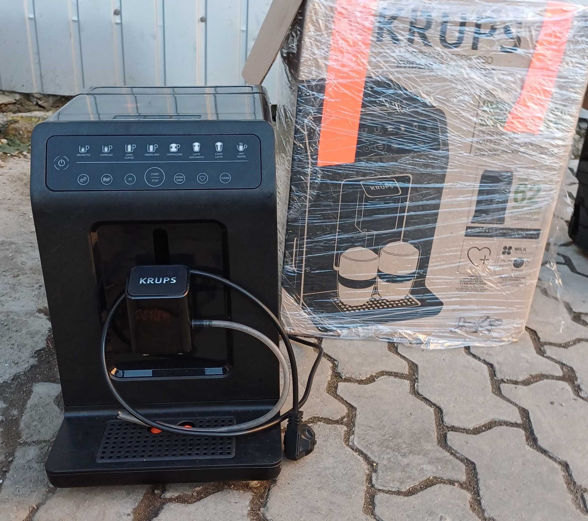 Кавомашина кавоварка Крупс KRUPS EVIDENCE ECO-DESIGN EA897B10 чорна