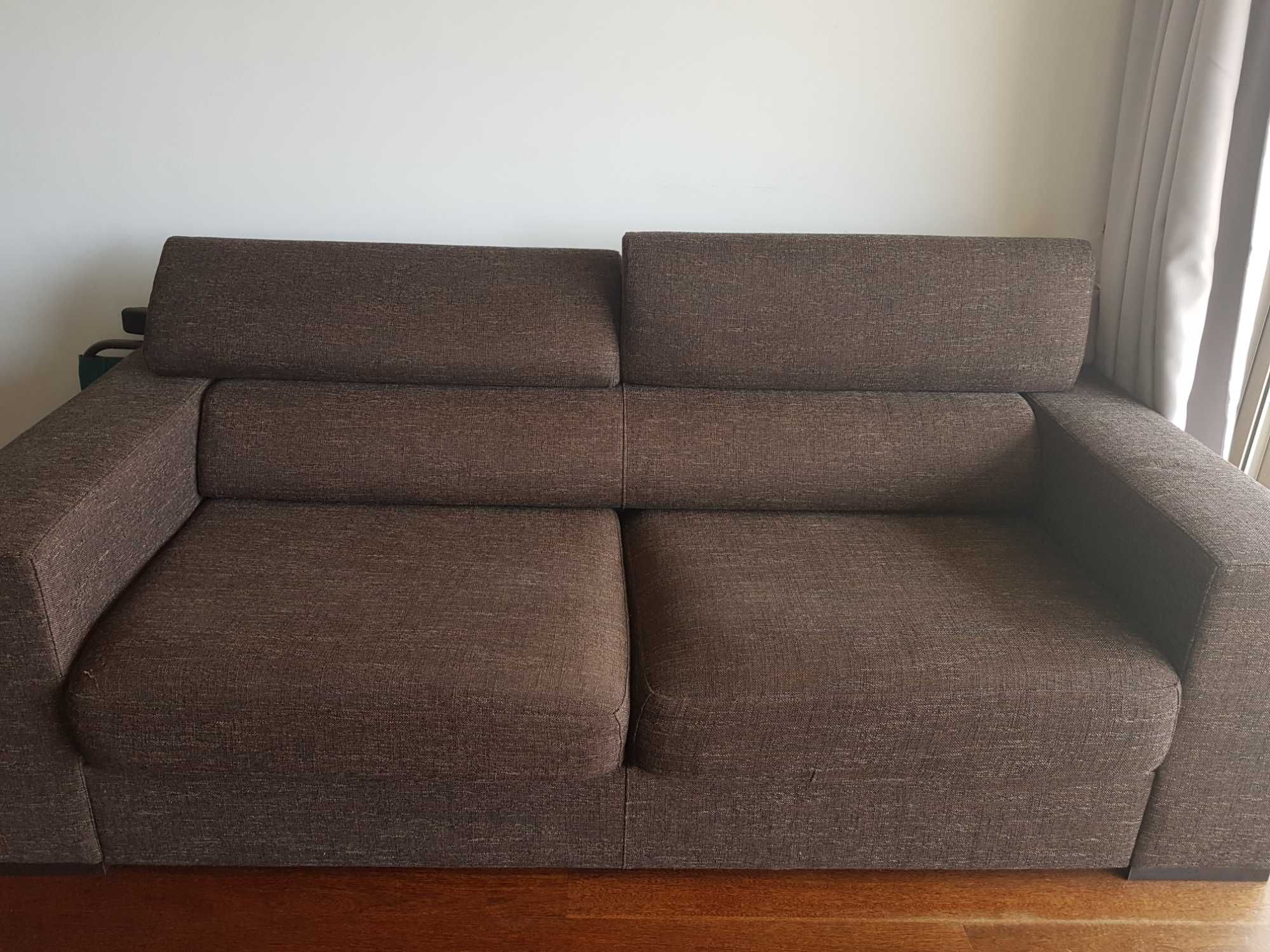 Sofá 3 lugares por 300€