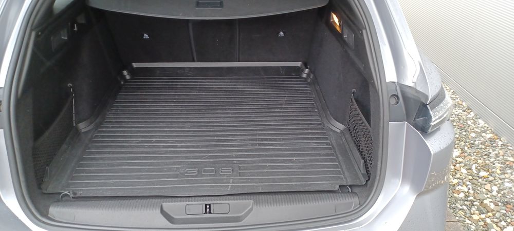 Mata do bagażnika Peugeot 308 SW (III 2021)