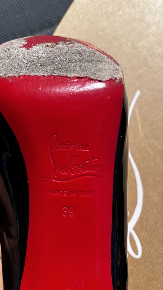 Christian Louboutin r. 39 38 Mini bout peep-toe
