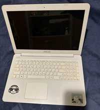 Ноутбук ASUS e 502m