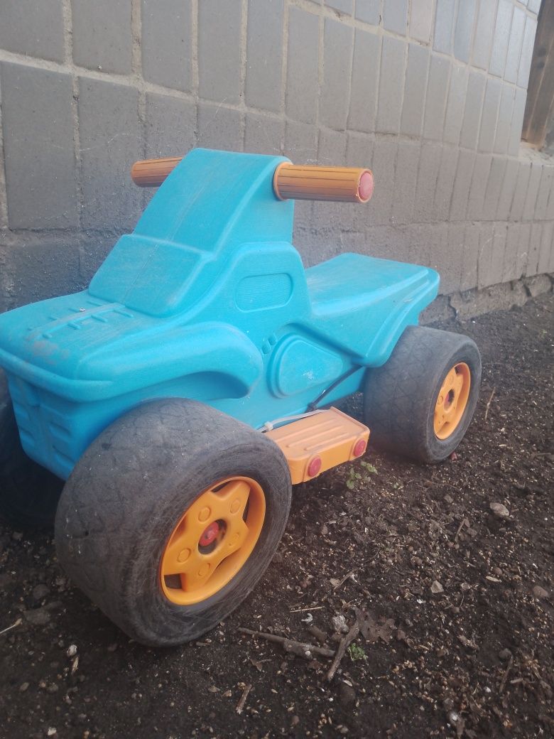 Детская машинка для ребёнка