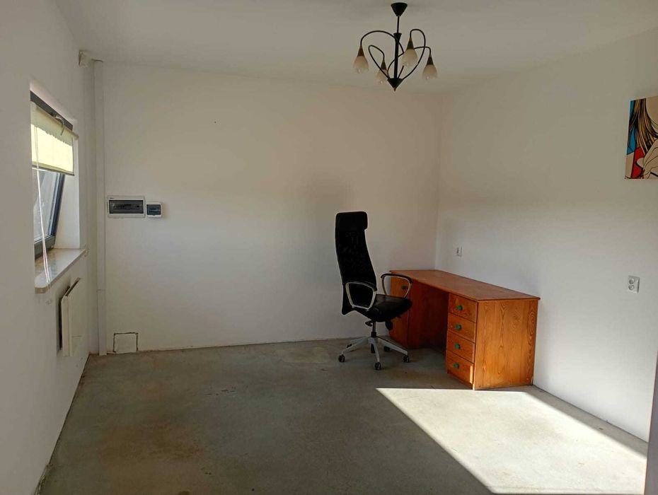 Magazyn 250m² + plac 800m², przy S8 między Rawą Maz. a Białą Rawską