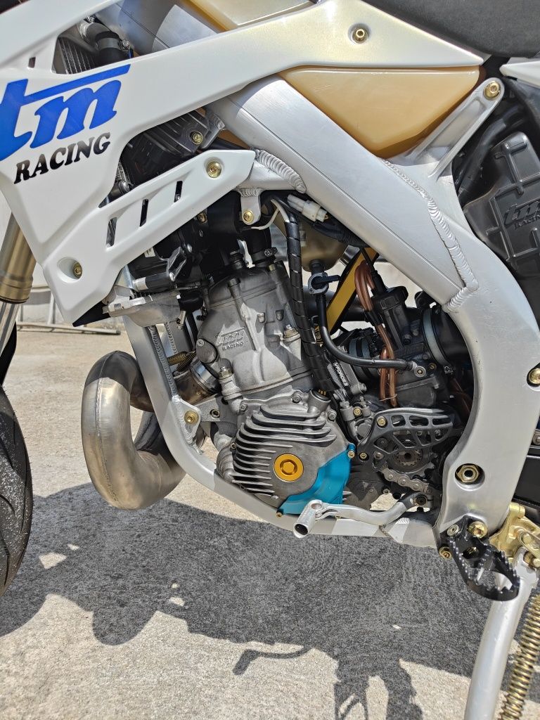 TM Racing EN 300