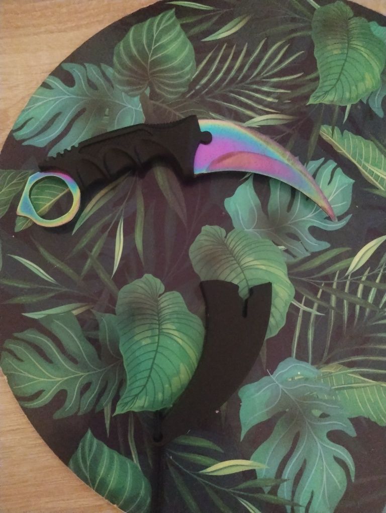 Nóż karambit feid z CS:GO