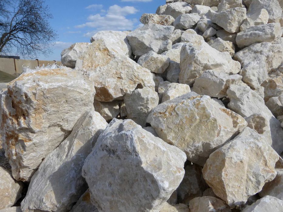 Kamień Bryły Głazy Biały Skalniaki Skarpy Ozdobny Ogrodowy Ogrodzenia