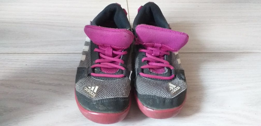 Buty sportowe Adidas, adidasy,  buty dziewczęce rozm. 28