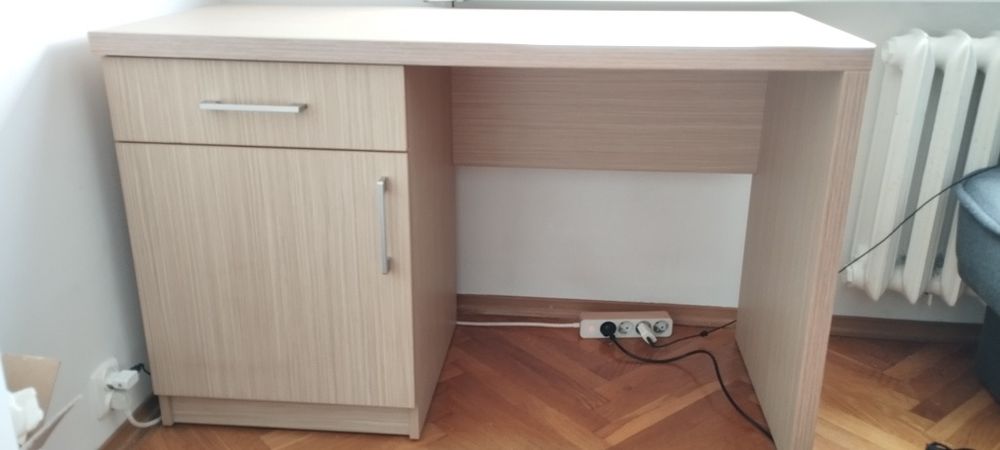 Biurko stan bardzo dobry