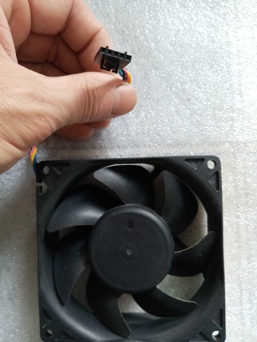 Вентилятор Dell (92 mm, 4-pin)