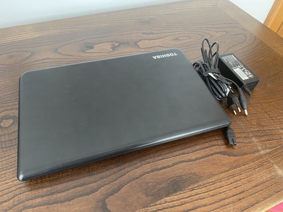Vendo portátil toshiba satellite pro c50