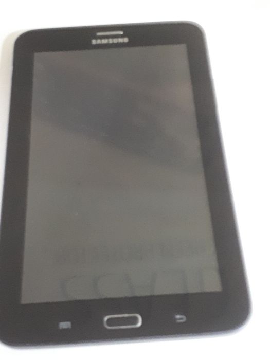 Планшет Samsung Tab 3 Lite