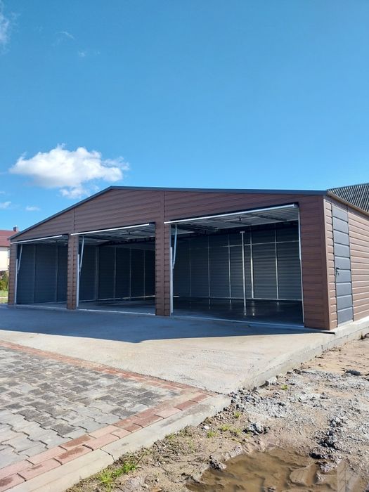 Garaż blaszany blaszak nowoczesny wygląd drewnopodobny