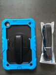 Etui do tabletu Samsung A 8,4 T307 Pancerne Jasno Niebieskie z Czarnym
