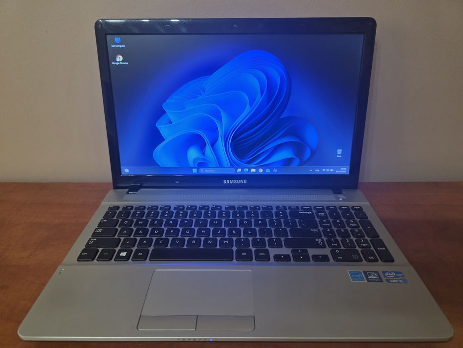 SAMSUNG NP270E5E•™Intel i5 3230M•RAM 8Gb•SSD120Gb•Windows 11