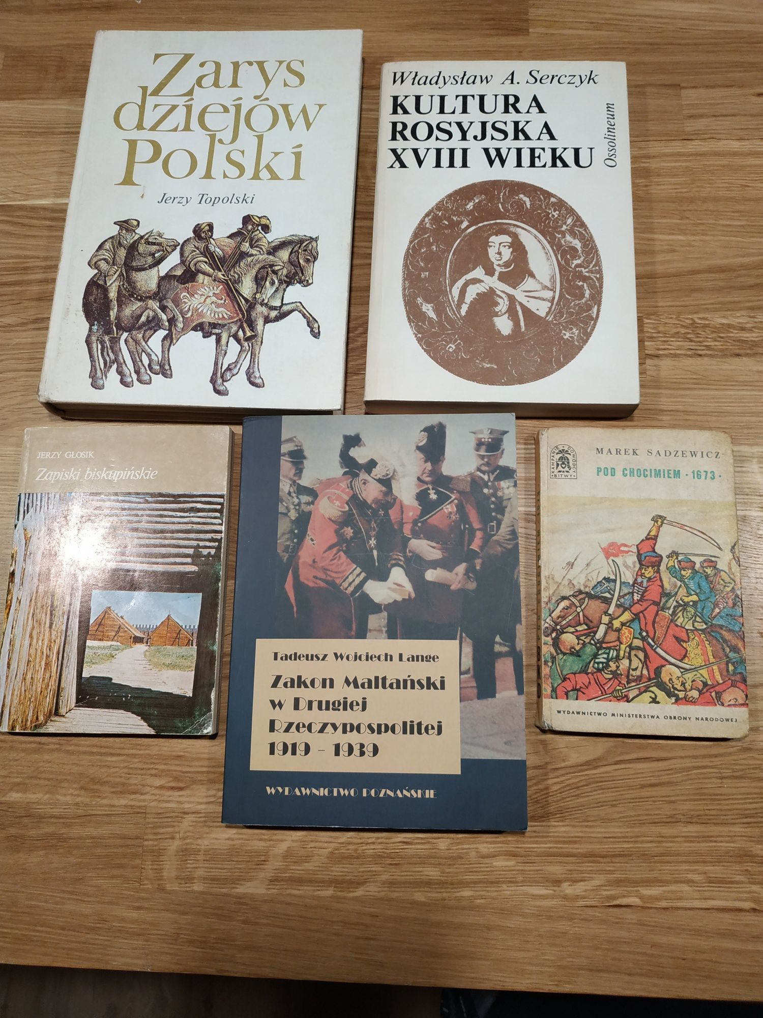 3 książki o tematyce historycznej