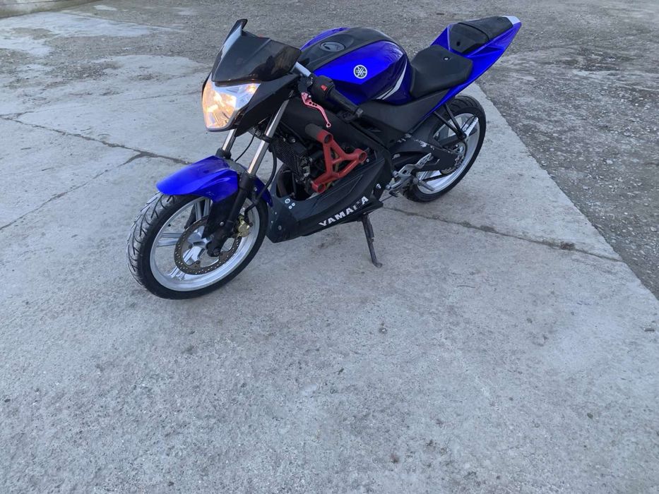 Yamaha YZF-125 R