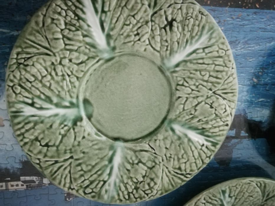 3 pratos vintage - tema folhas - cerâmica das caldas*