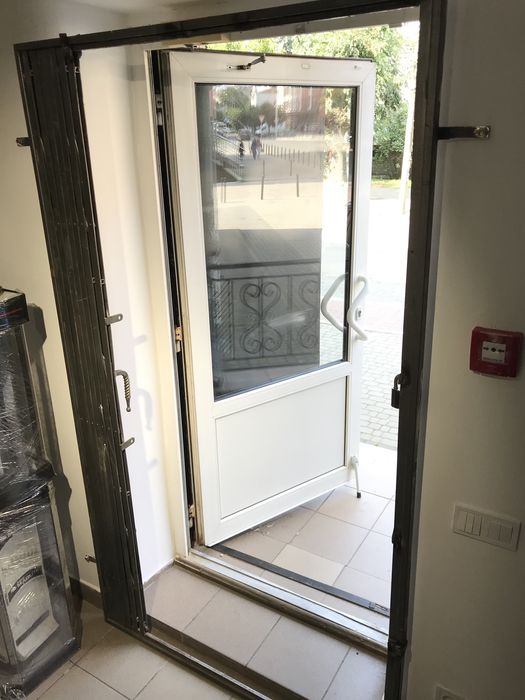 Грати розсувні (решітка гратчаста)