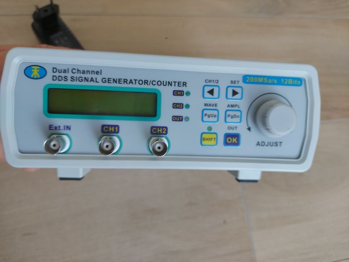 Dual Channel DDS Signal Generator