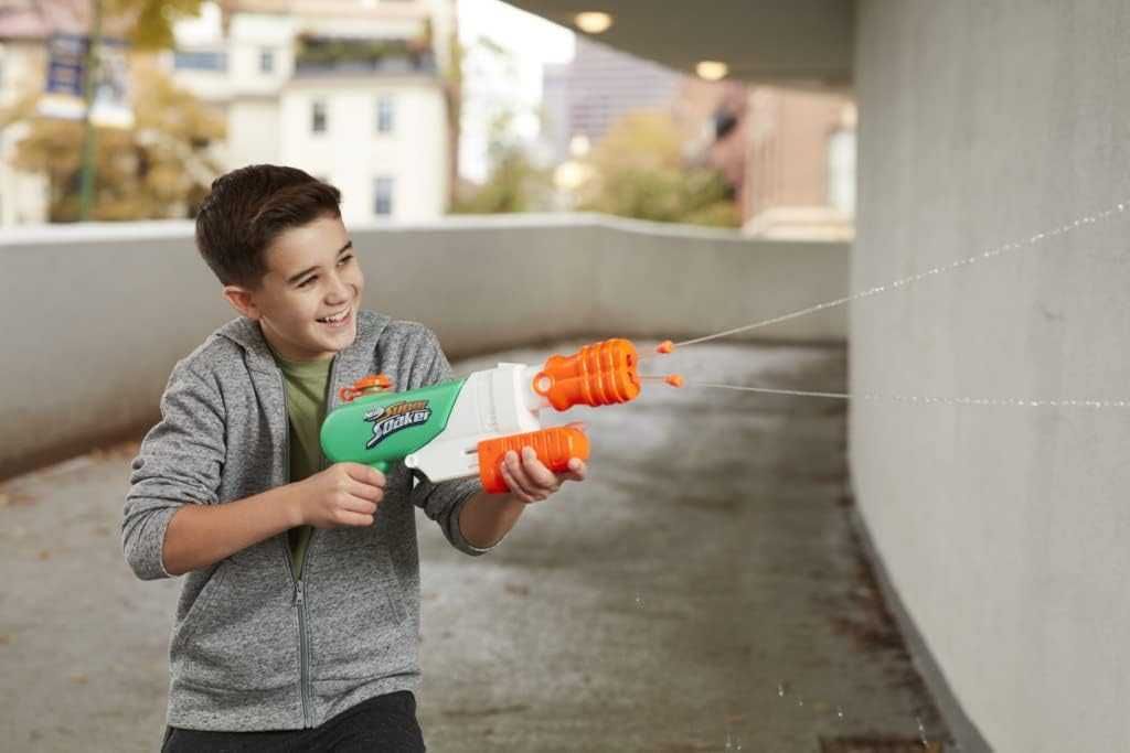 Водный Нерф от Хасбро  Nerf Super Soaker Hydro Frenzy F3891