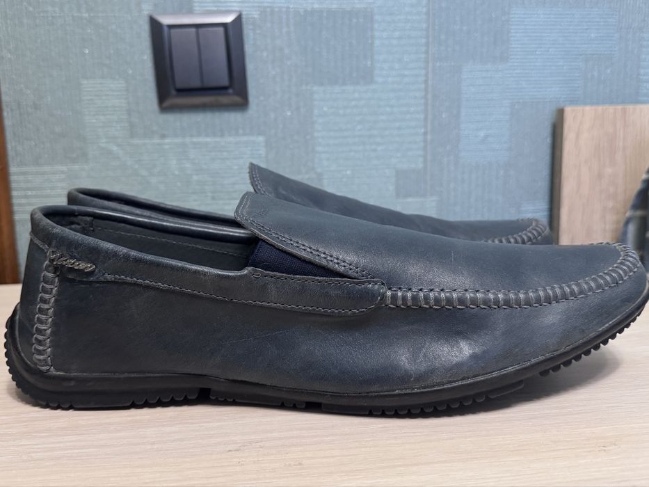 Нові чоловічі мокасини