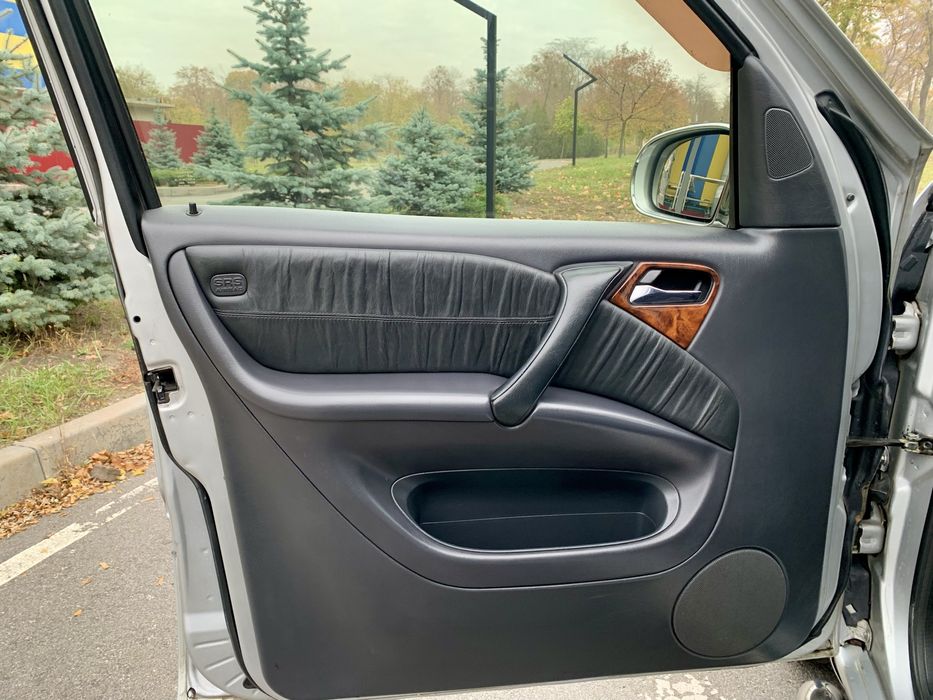 Mercedes Benz W163 ML 350