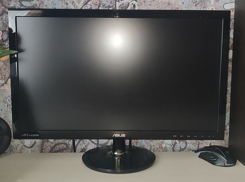 Персональный компьютер,монитор, клавиатура.мышка.