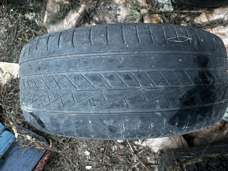 Продаж резини R17