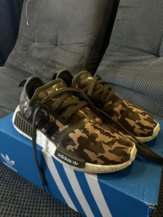Продам кросовки adidas
